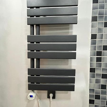 Апартаменты Bright: Flat With Balcony - Kitchen - Free Parking Берлин Экстерьер фото